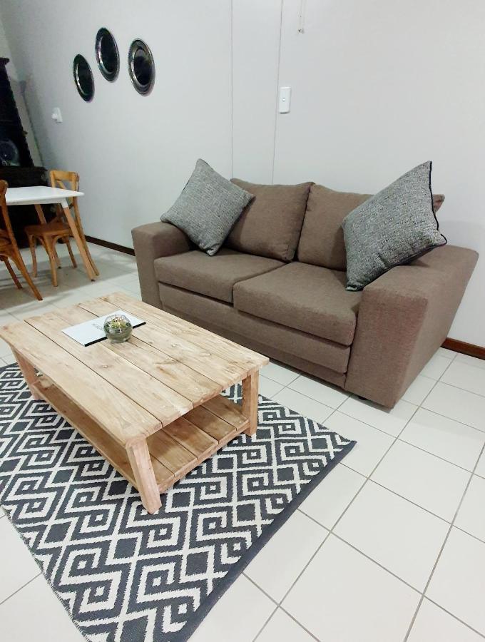 Laboria 102 & 103 Apartment Харисмит Екстериор снимка