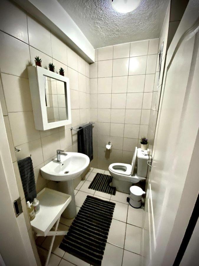 Laboria 102 & 103 Apartment Харисмит Екстериор снимка